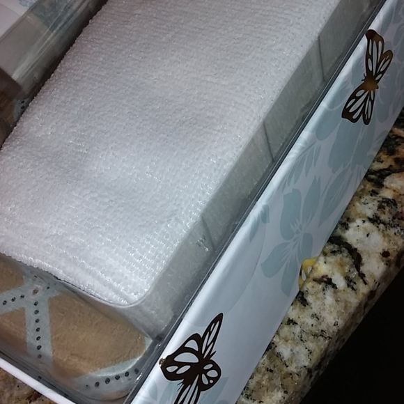 0727 Nicole Miller Relaxing Spa Collection - Picture 7 of 7